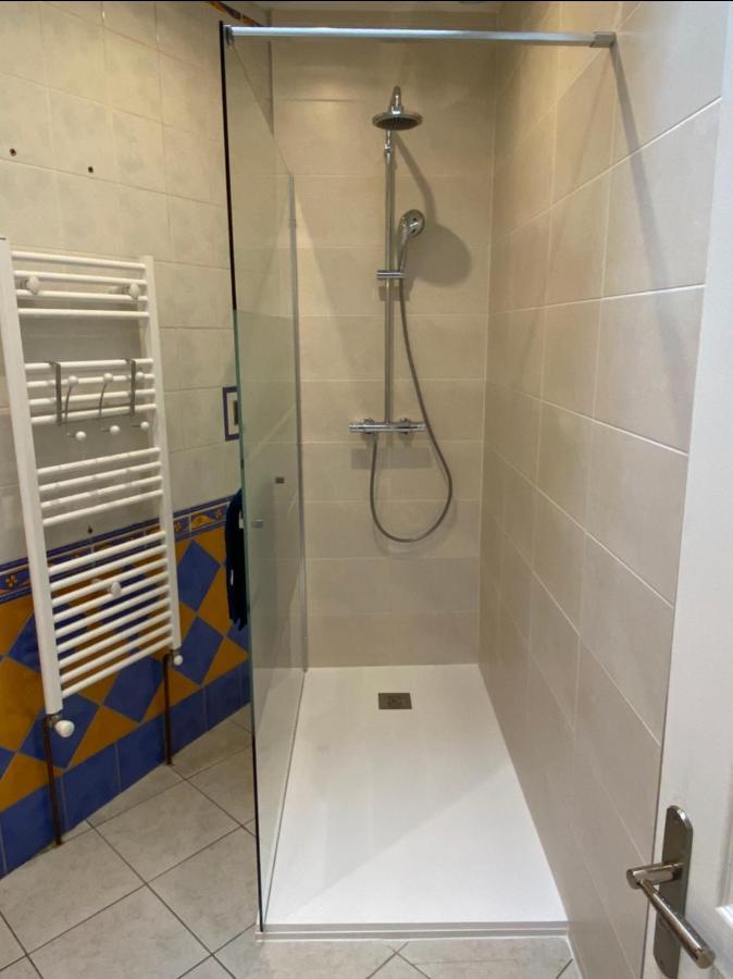 Spacieux appartement 2/6 pers 110m² proche CNPE Lagnieu Extérieur photo
