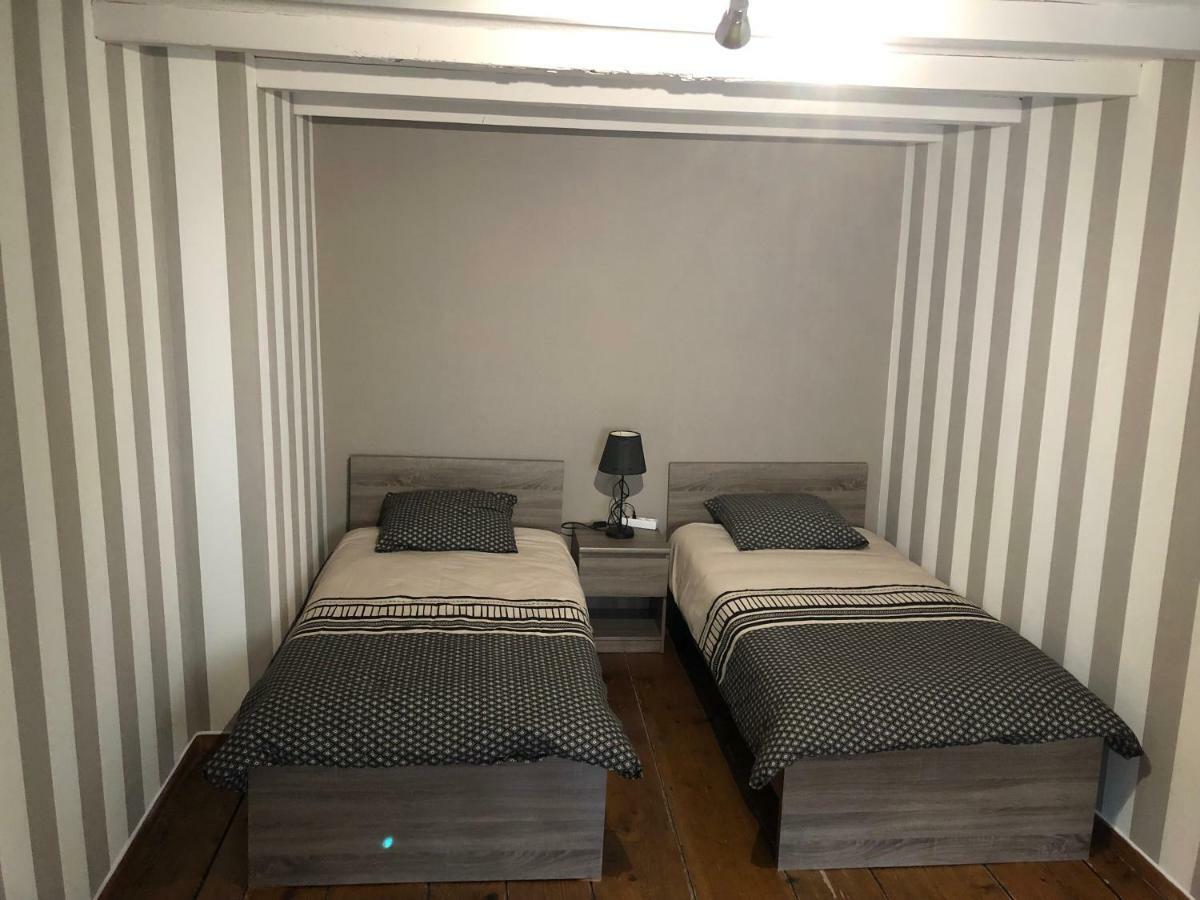 Spacieux appartement 2/6 pers 110m² proche CNPE Lagnieu Extérieur photo