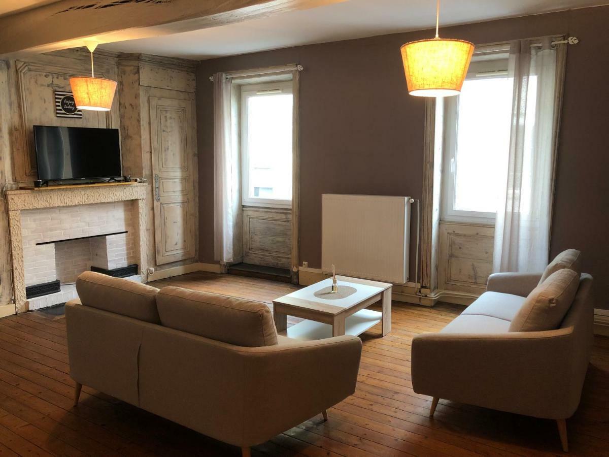 Spacieux appartement 2/6 pers 110m² proche CNPE Lagnieu Extérieur photo
