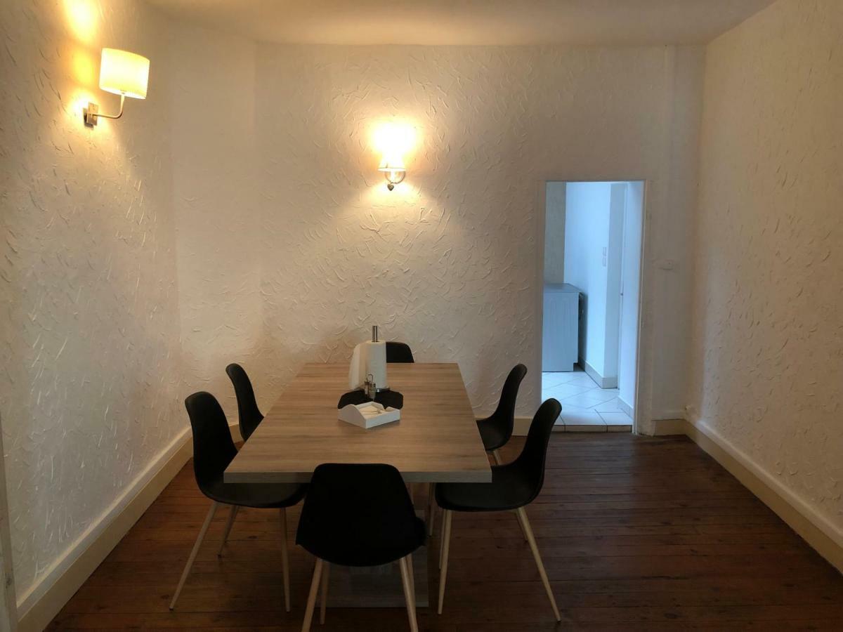 Spacieux appartement 2/6 pers 110m² proche CNPE Lagnieu Extérieur photo